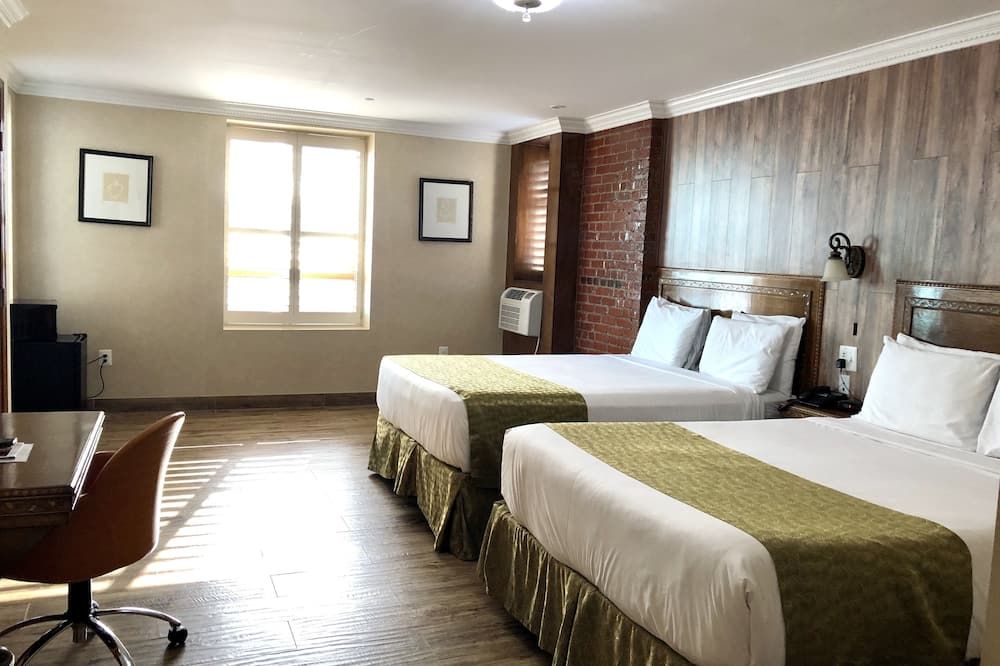 آخر