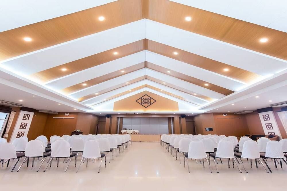 غرفة الاجتماعات