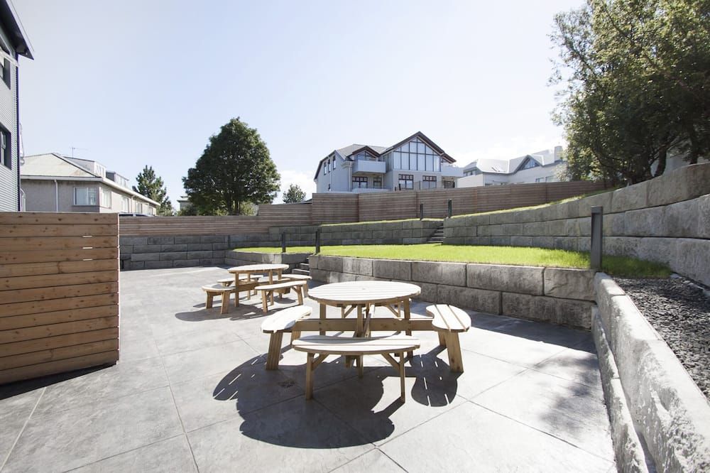 شرفة مرصوفة صورة