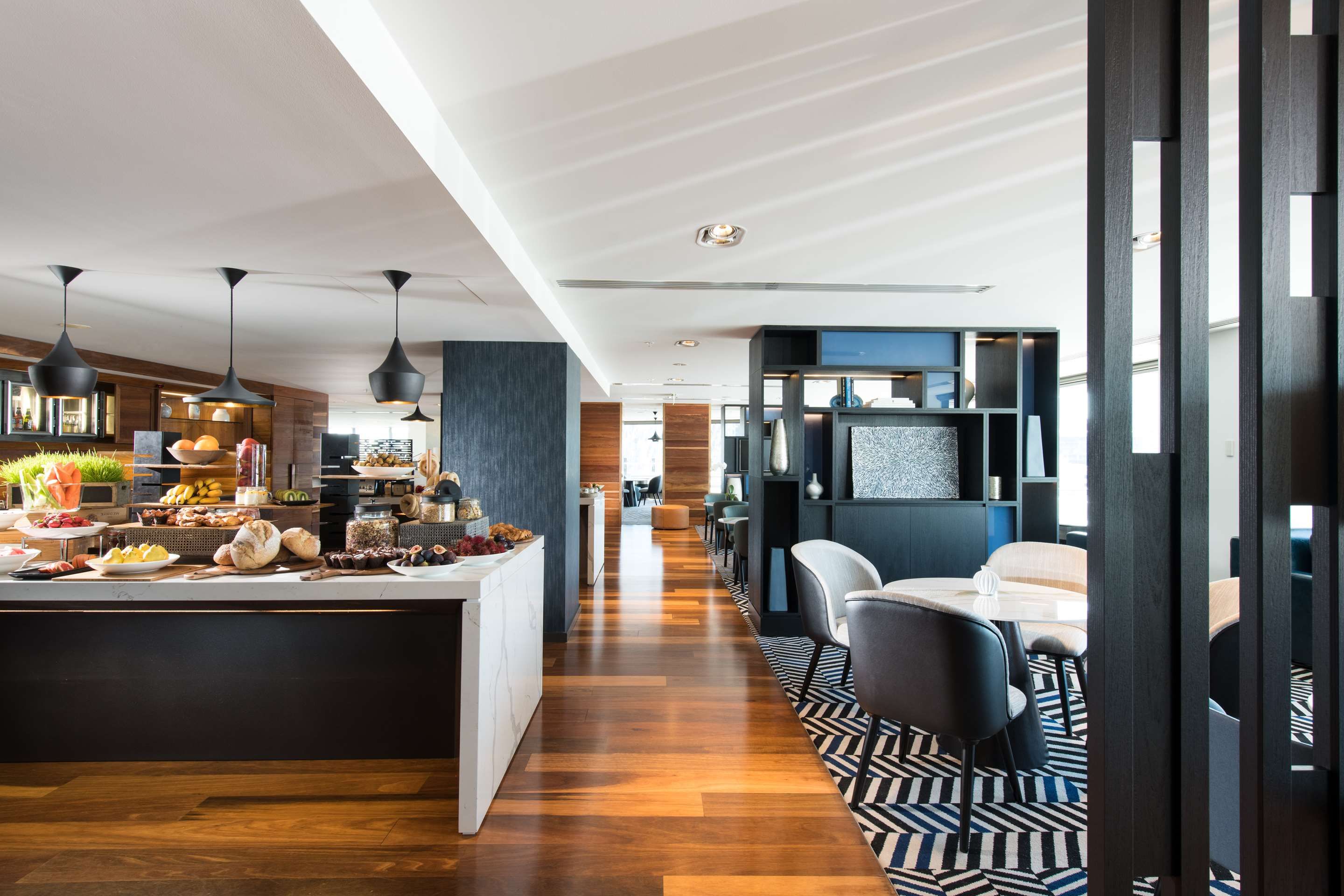 غرفة الاجتماعات