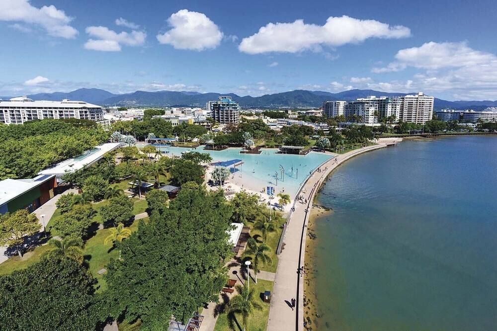 المعالم السياحية