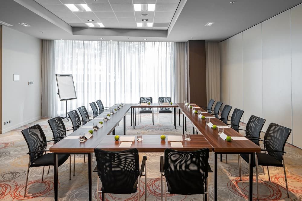 غرفة الاجتماعات