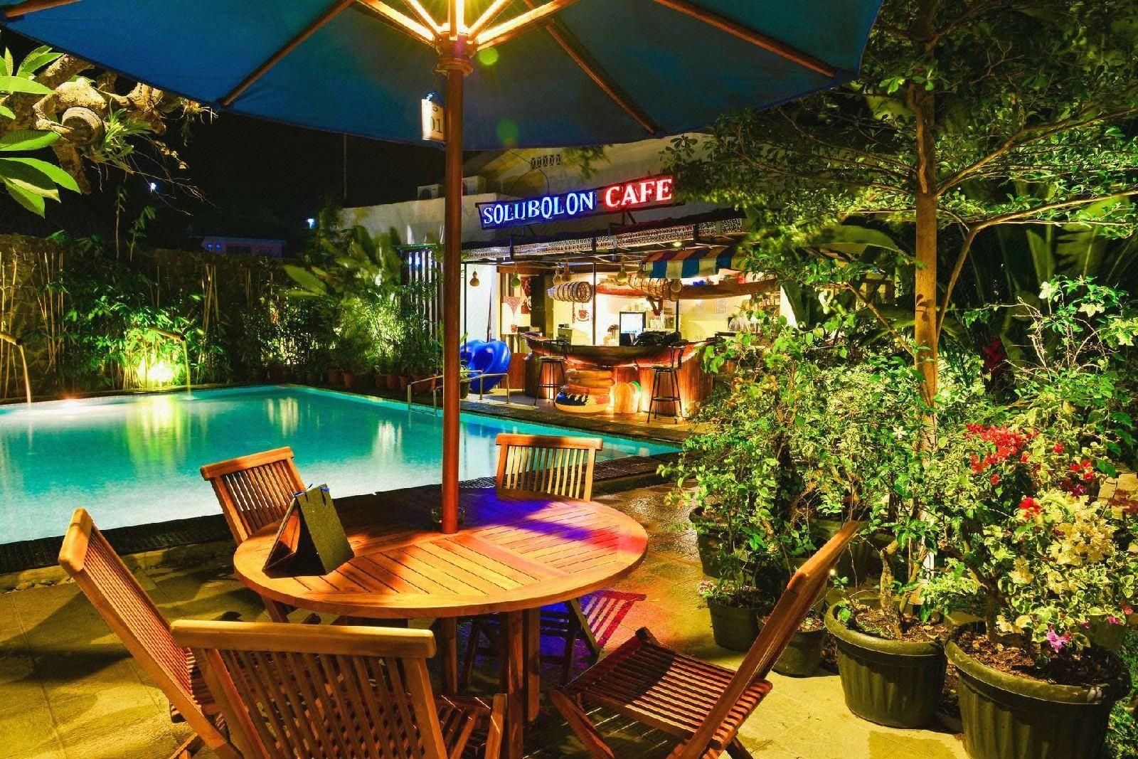 حوض السباحة صورة