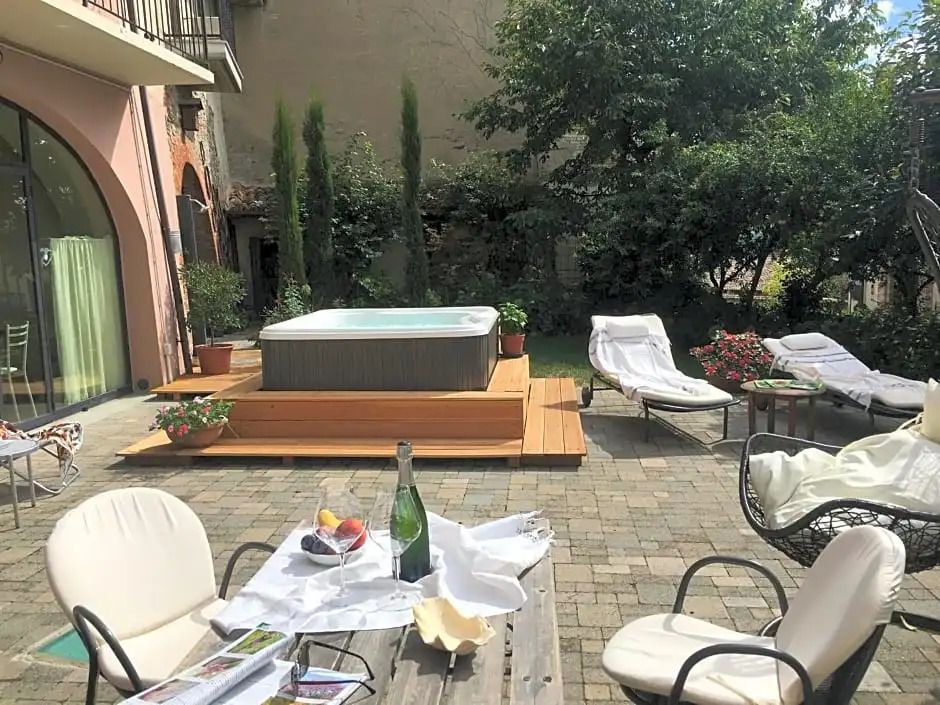 شرفة مرصوفة