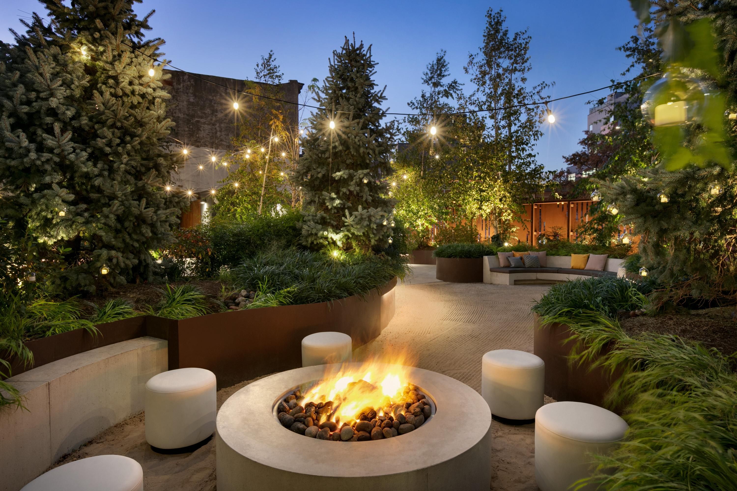 شرفة مرصوفة