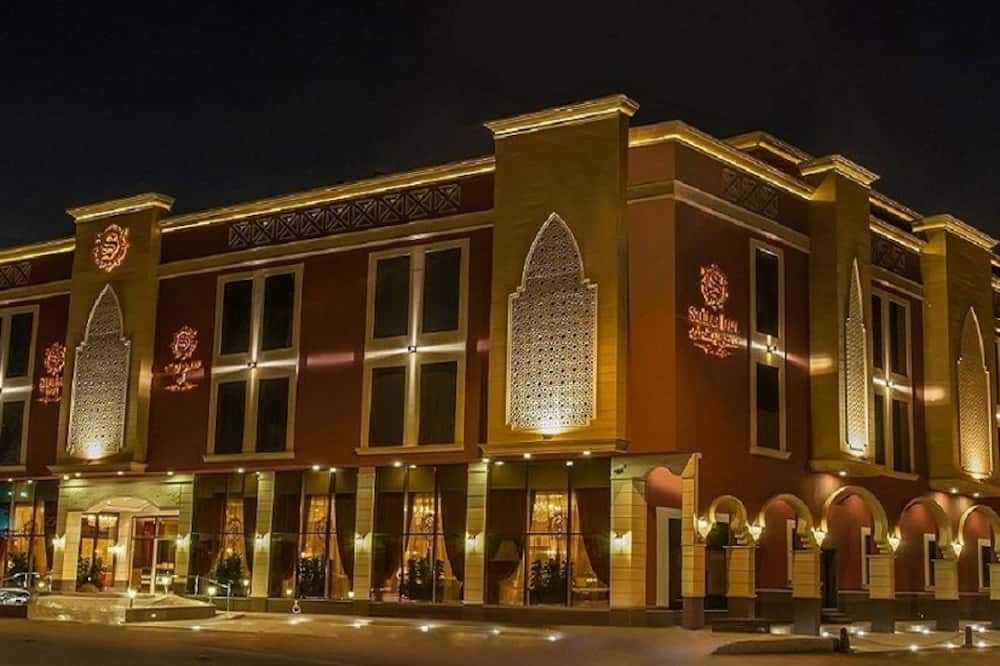 مبنى