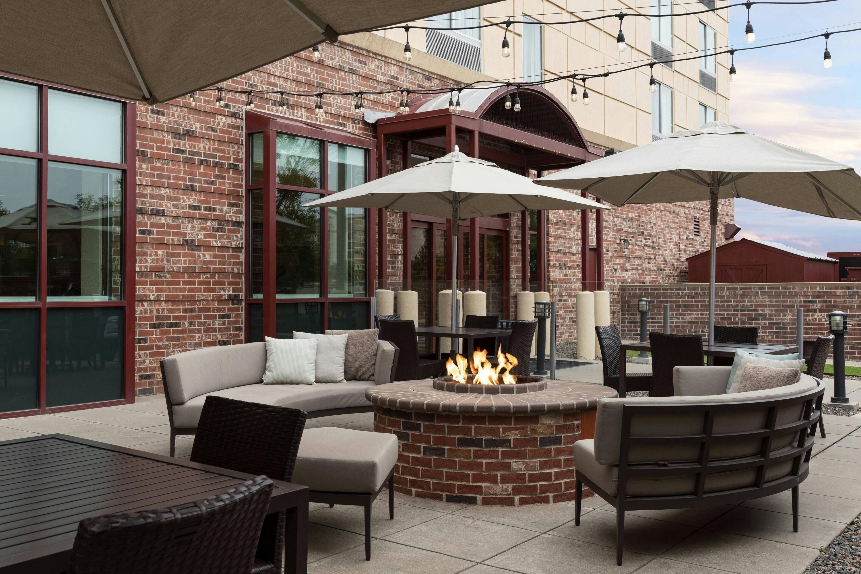 شرفة مرصوفة صورة