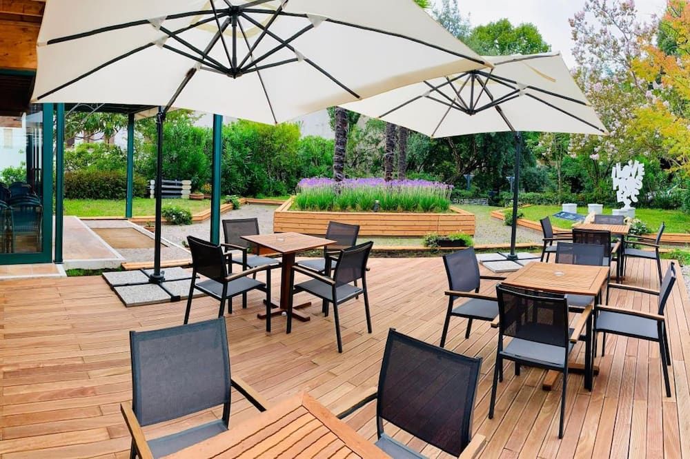 شرفة مرصوفة صورة