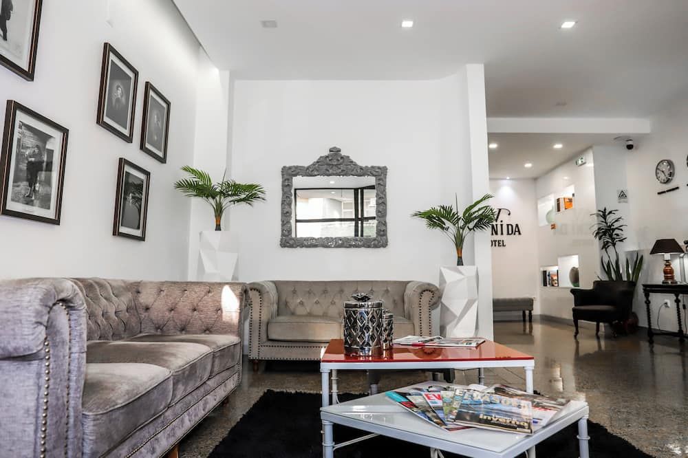 آخر