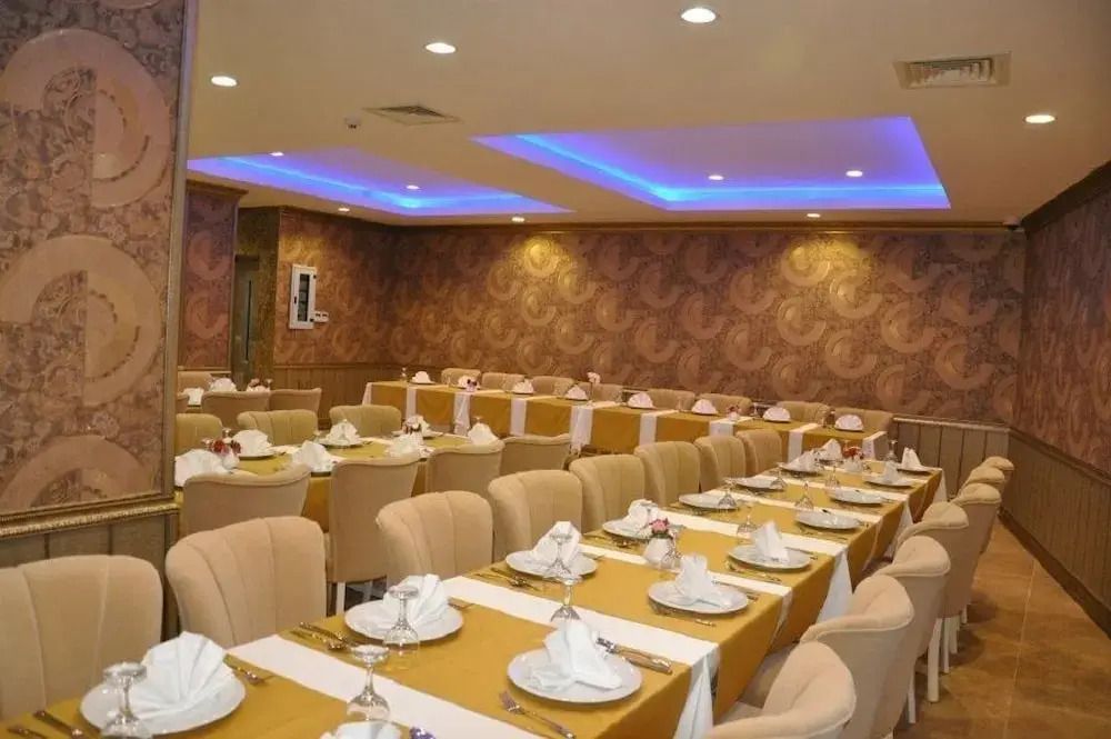 غرفة الاجتماعات