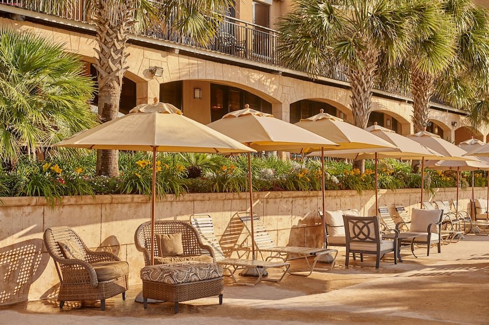 شرفة مرصوفة صورة