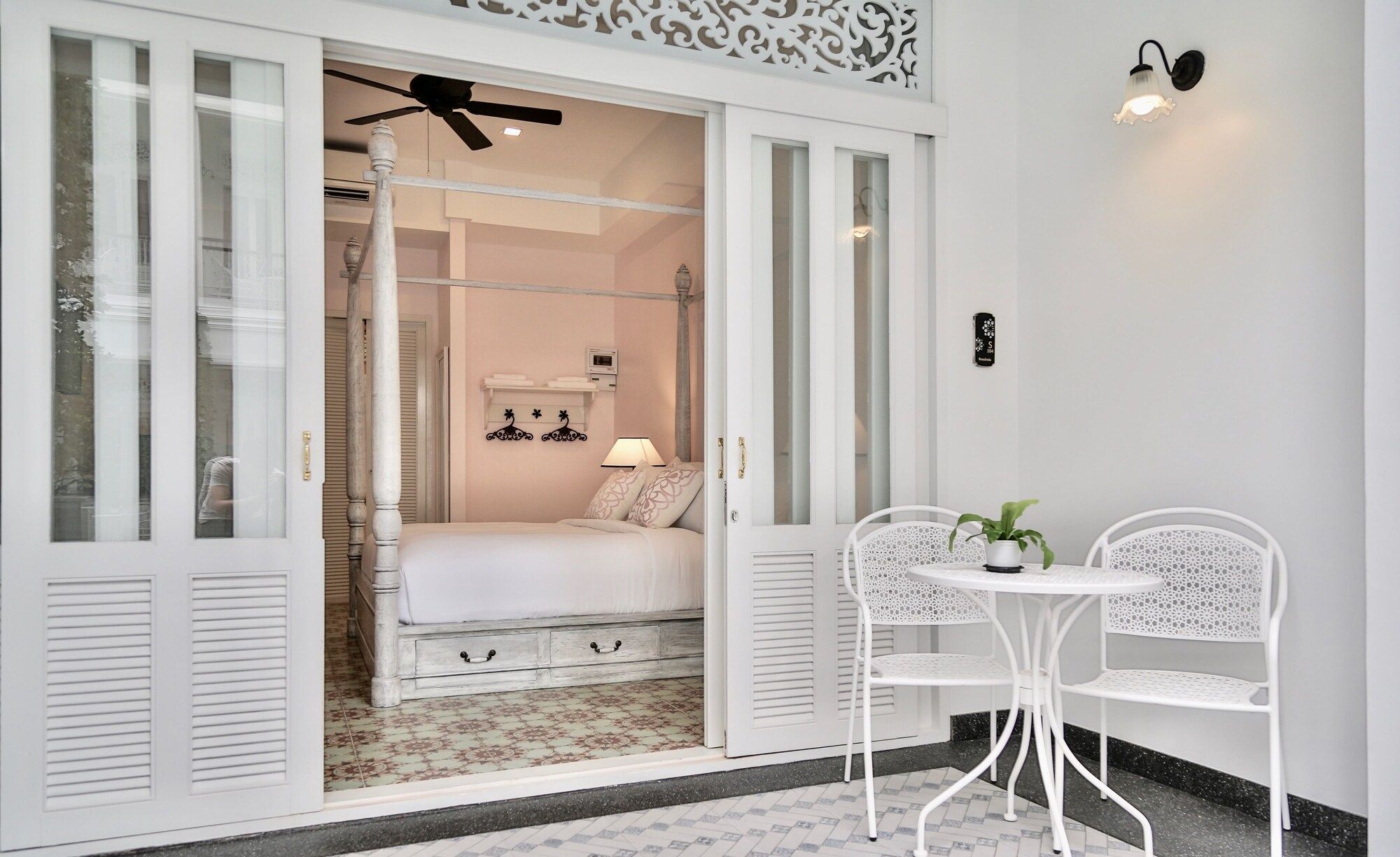 شرفة مرصوفة