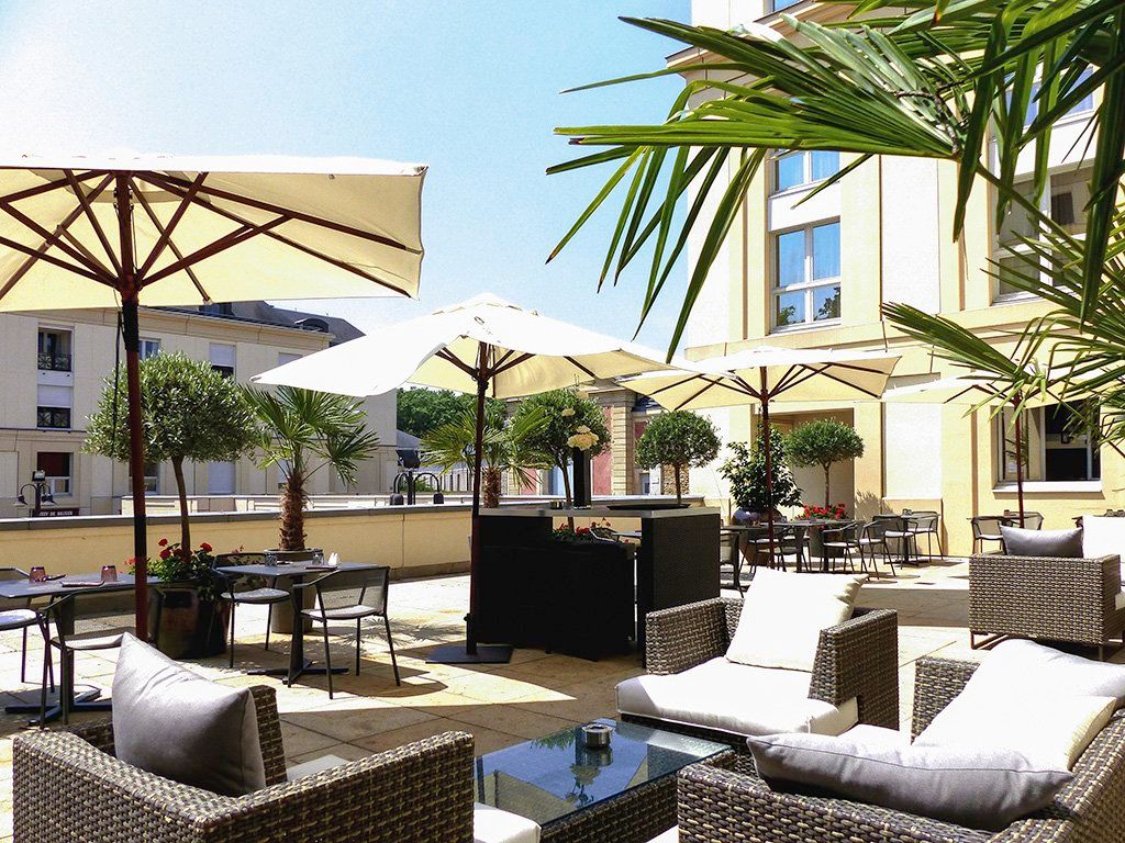 شرفة مرصوفة