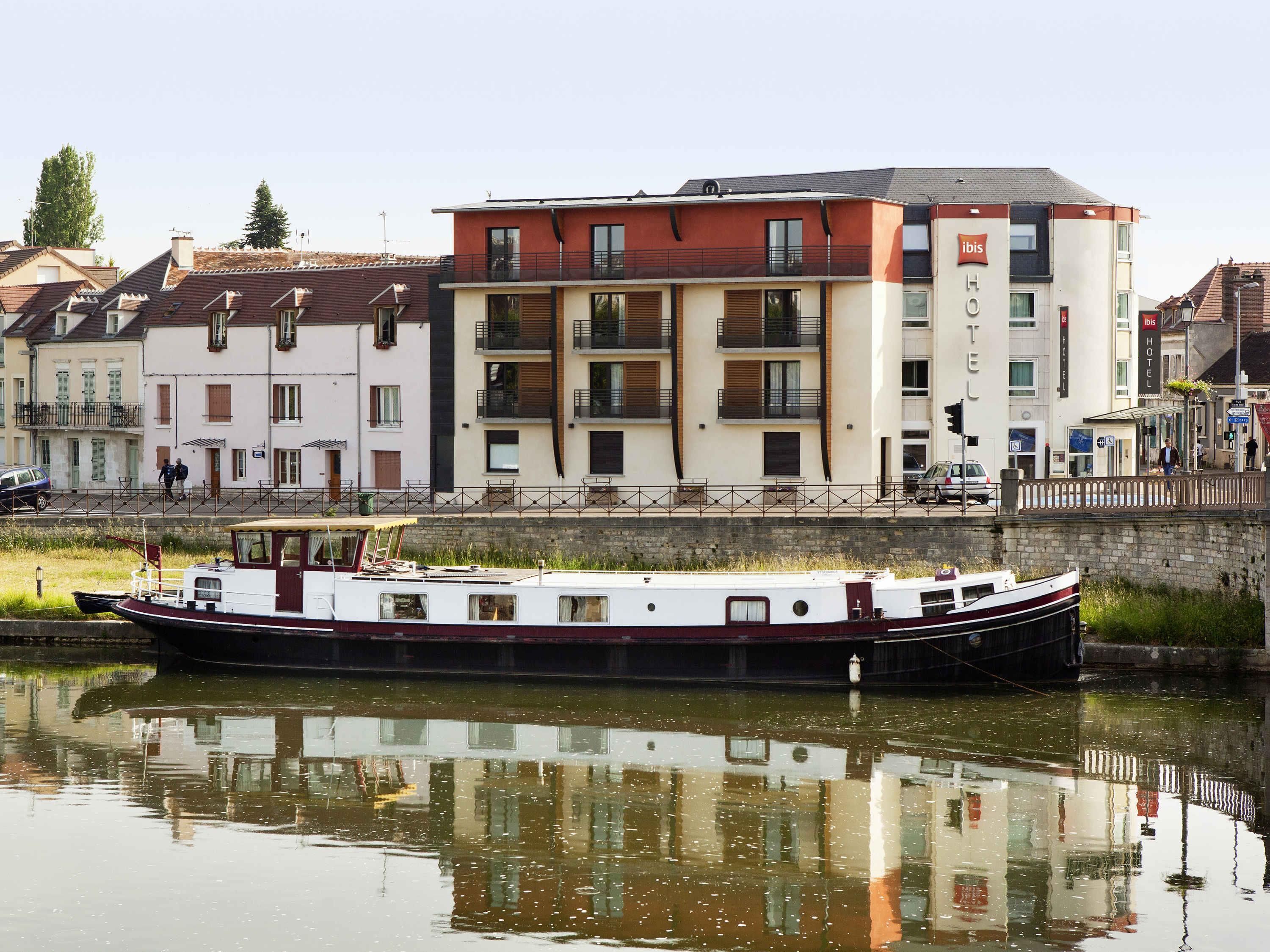 مبنى صورة