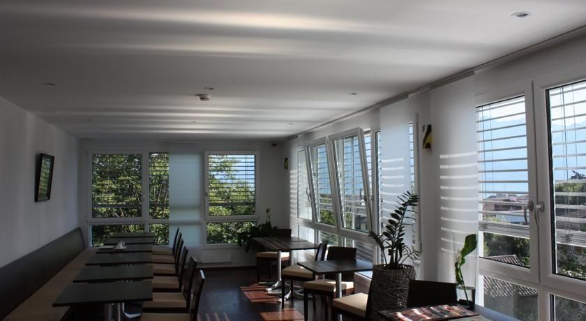 غرفة الاجتماعات