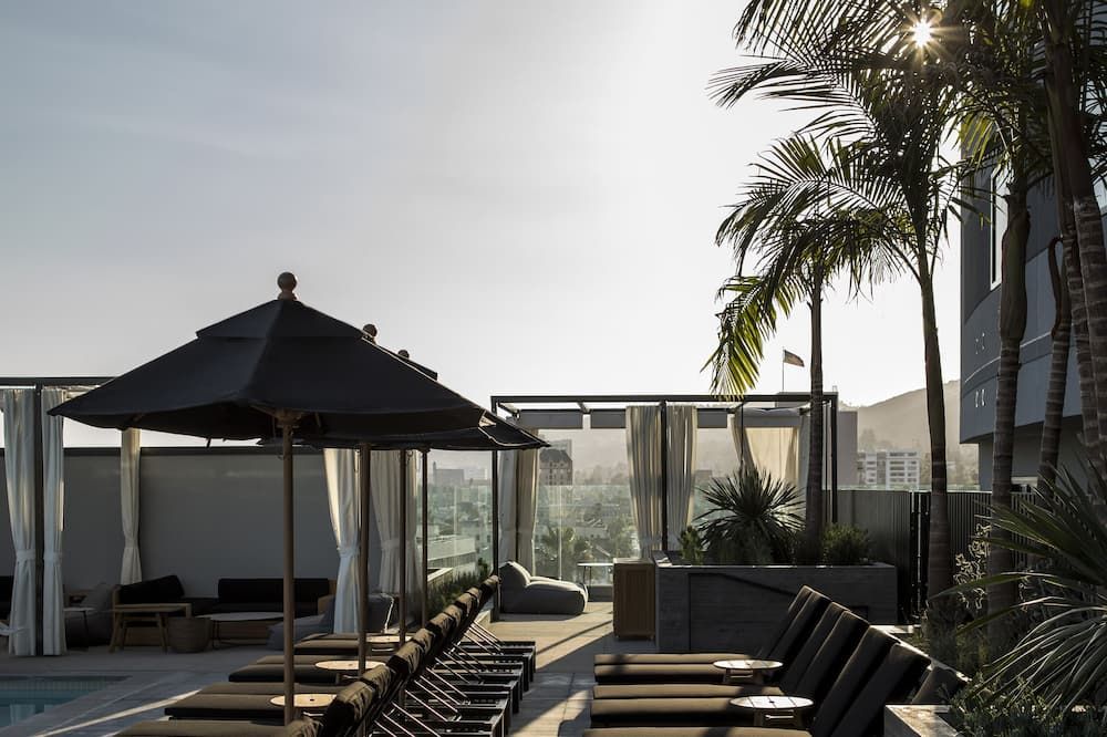 شرفة مرصوفة