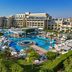 حوض السباحة