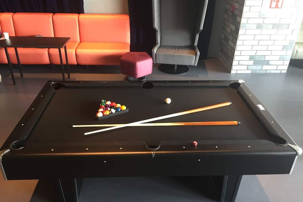 آخر