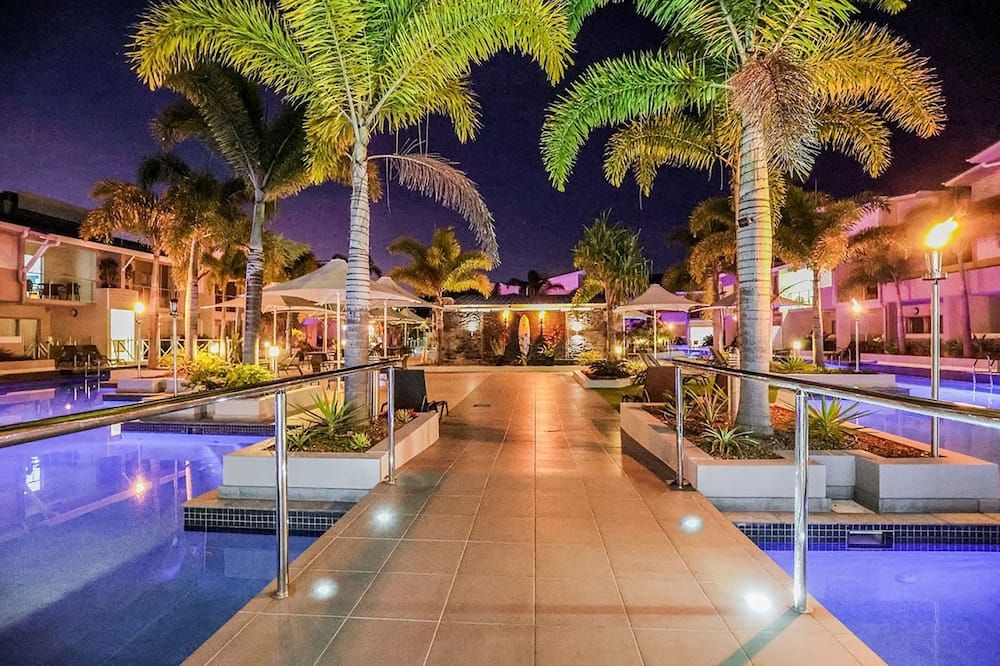 حوض السباحة صورة