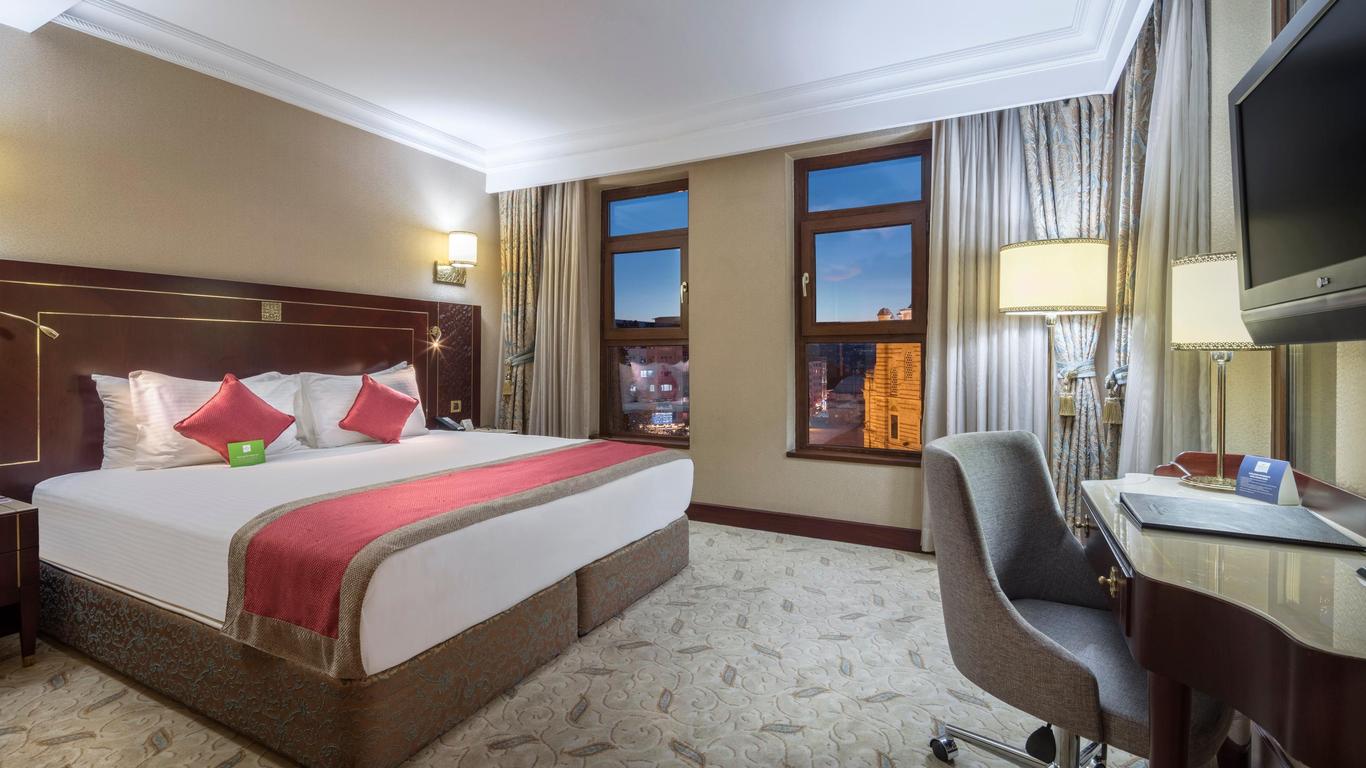 كراون بلازا إسطنبول أولد سيتي آن آي آيتش جي هوتل اسطنبول تركيا قارن الصفقات