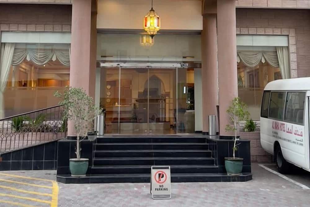 مبنى