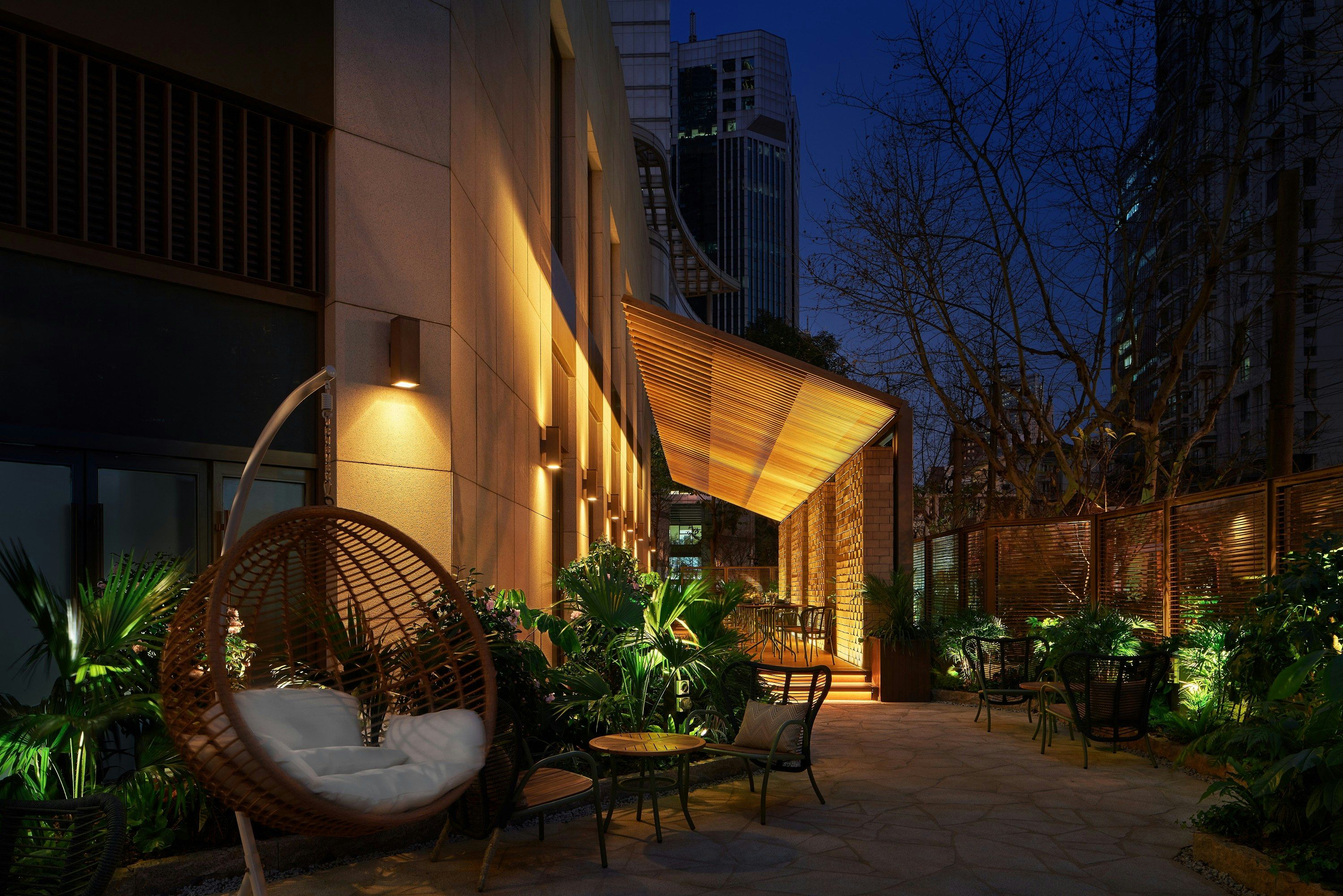 شرفة مرصوفة