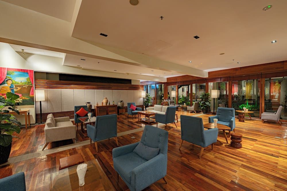 آخر