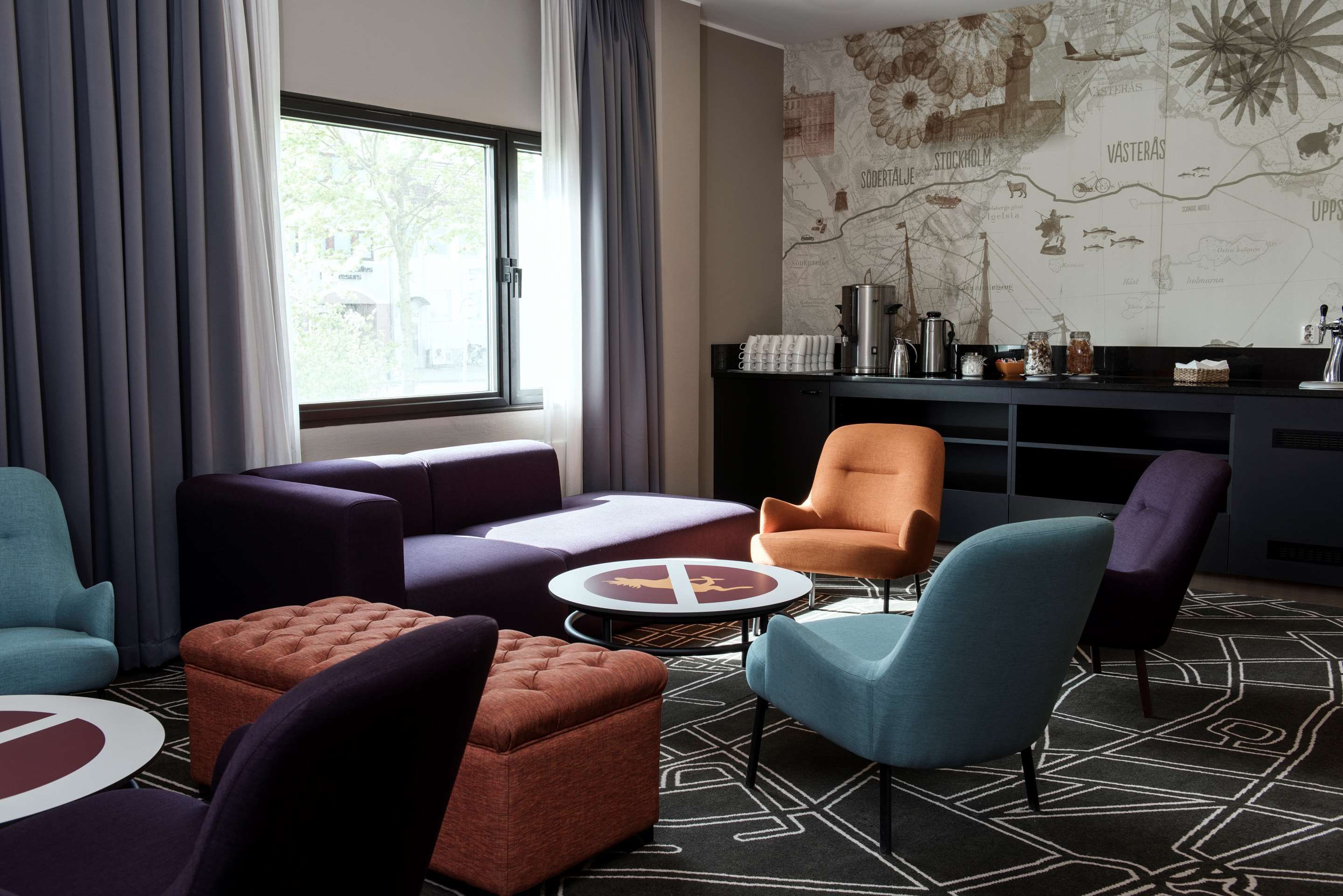 غرفة الاجتماعات