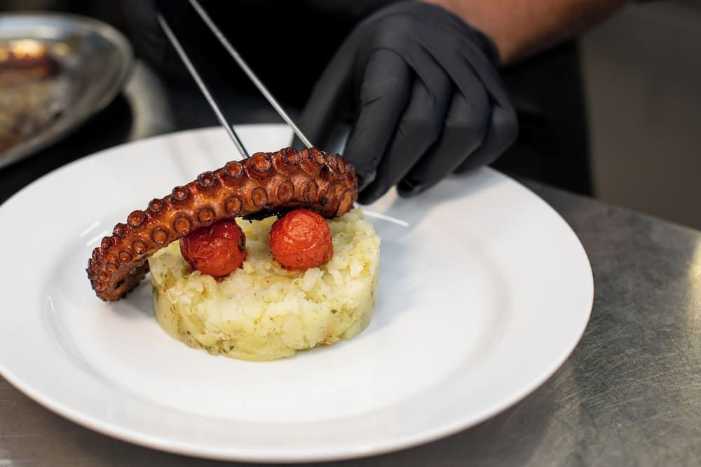 آخر