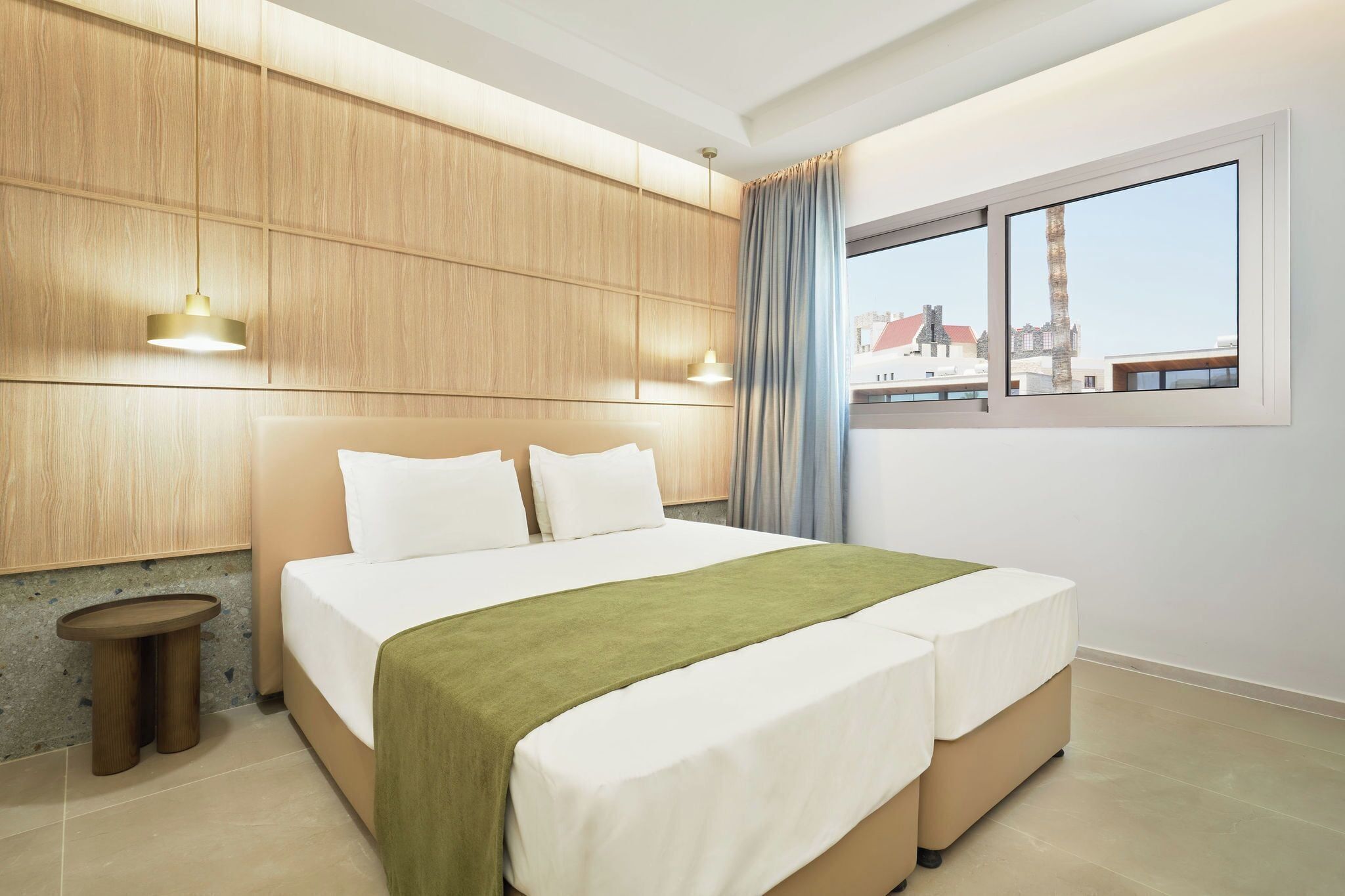آخر