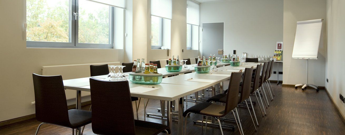 غرفة الاجتماعات