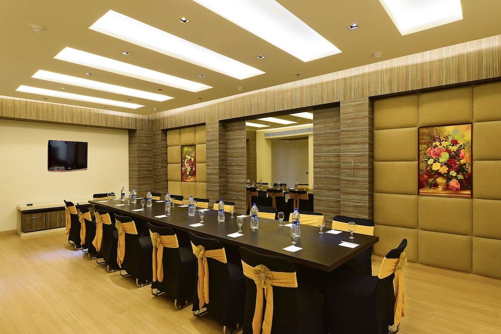 غرفة الاجتماعات