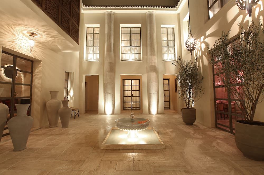ردهة صورة