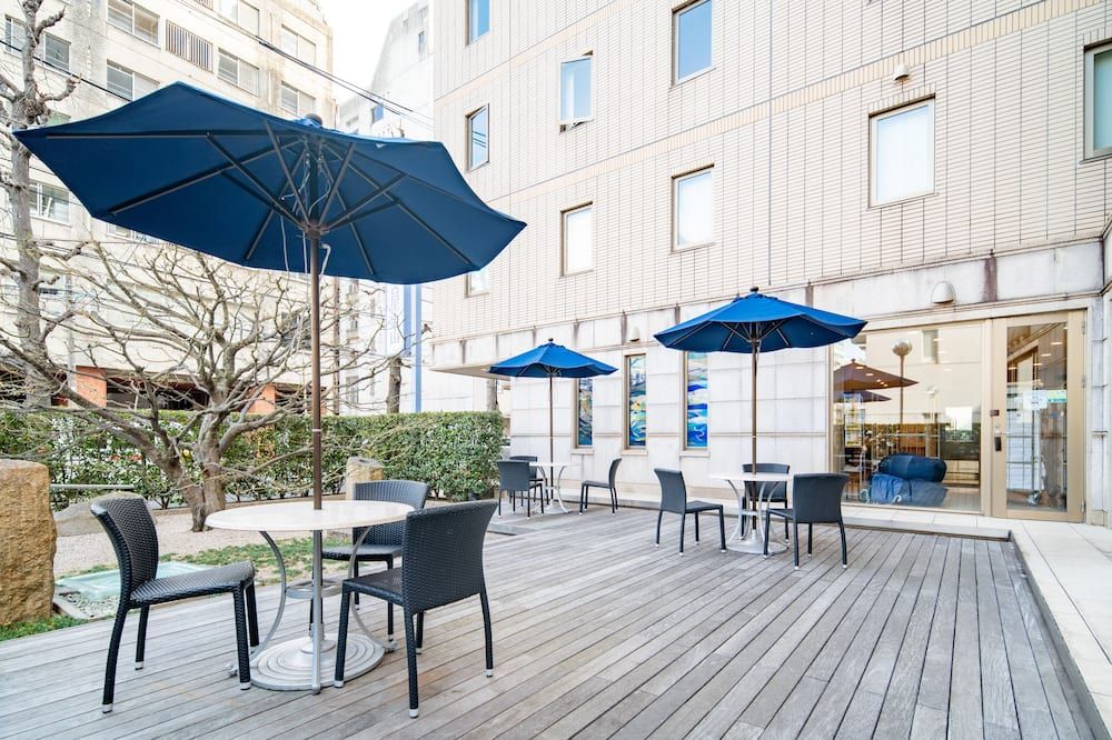 شرفة مرصوفة