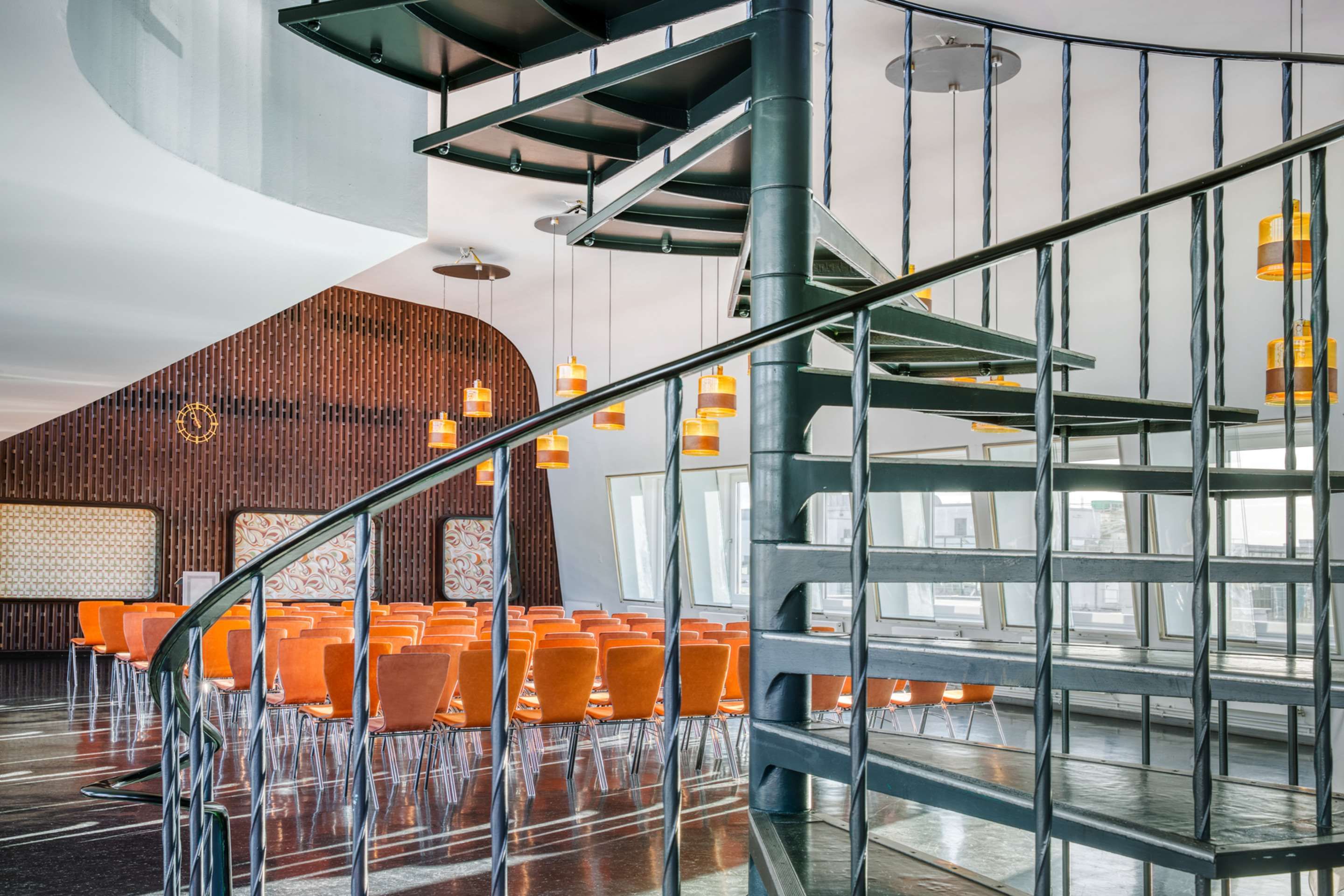 غرفة الاجتماعات