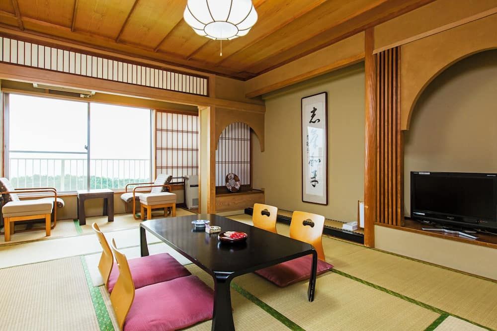 غرفة طعام صورة