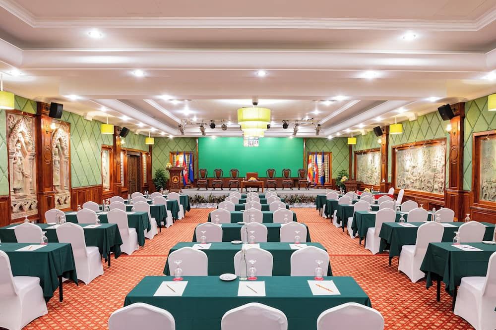 غرفة الاجتماعات