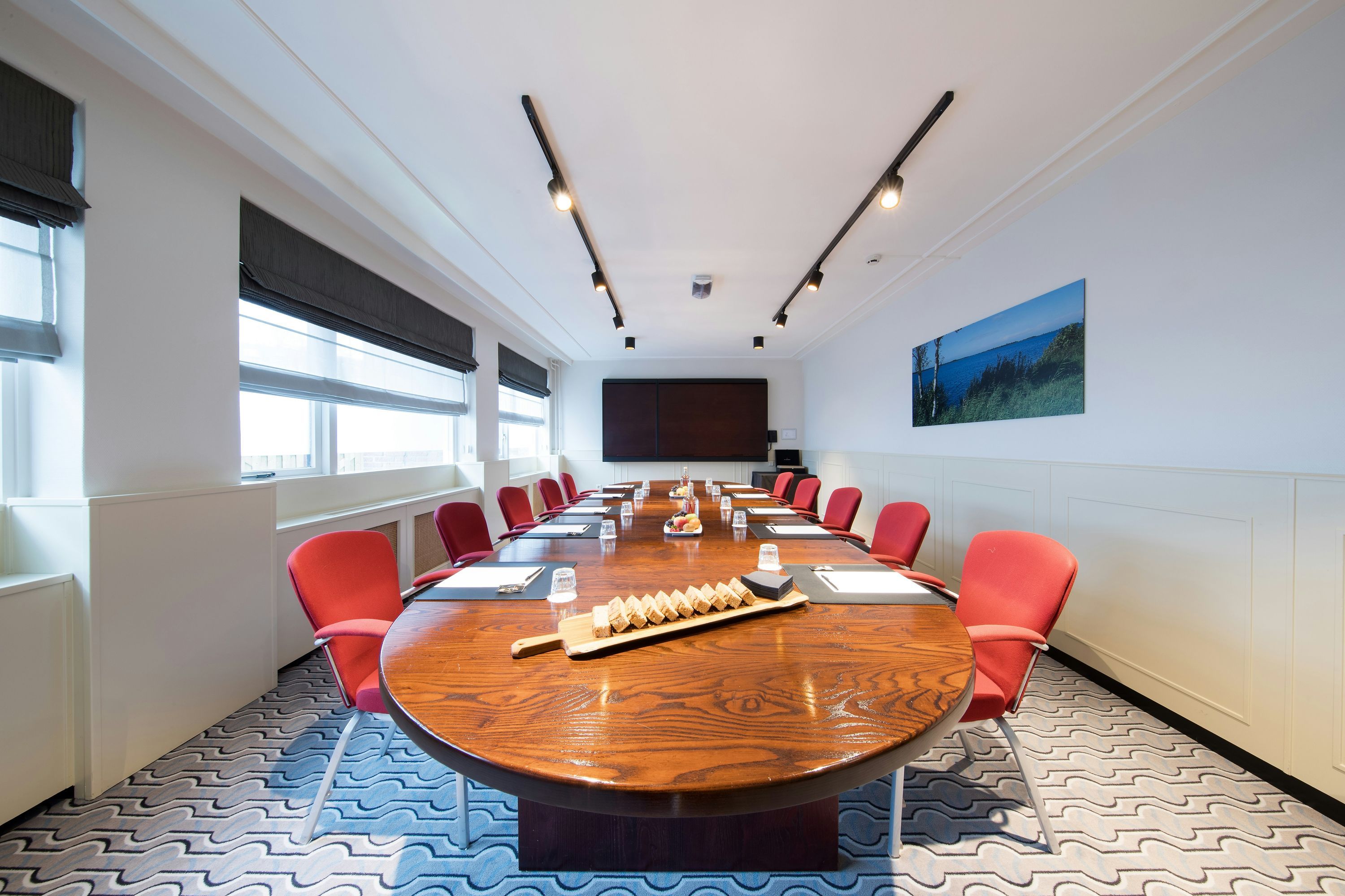 غرفة الاجتماعات