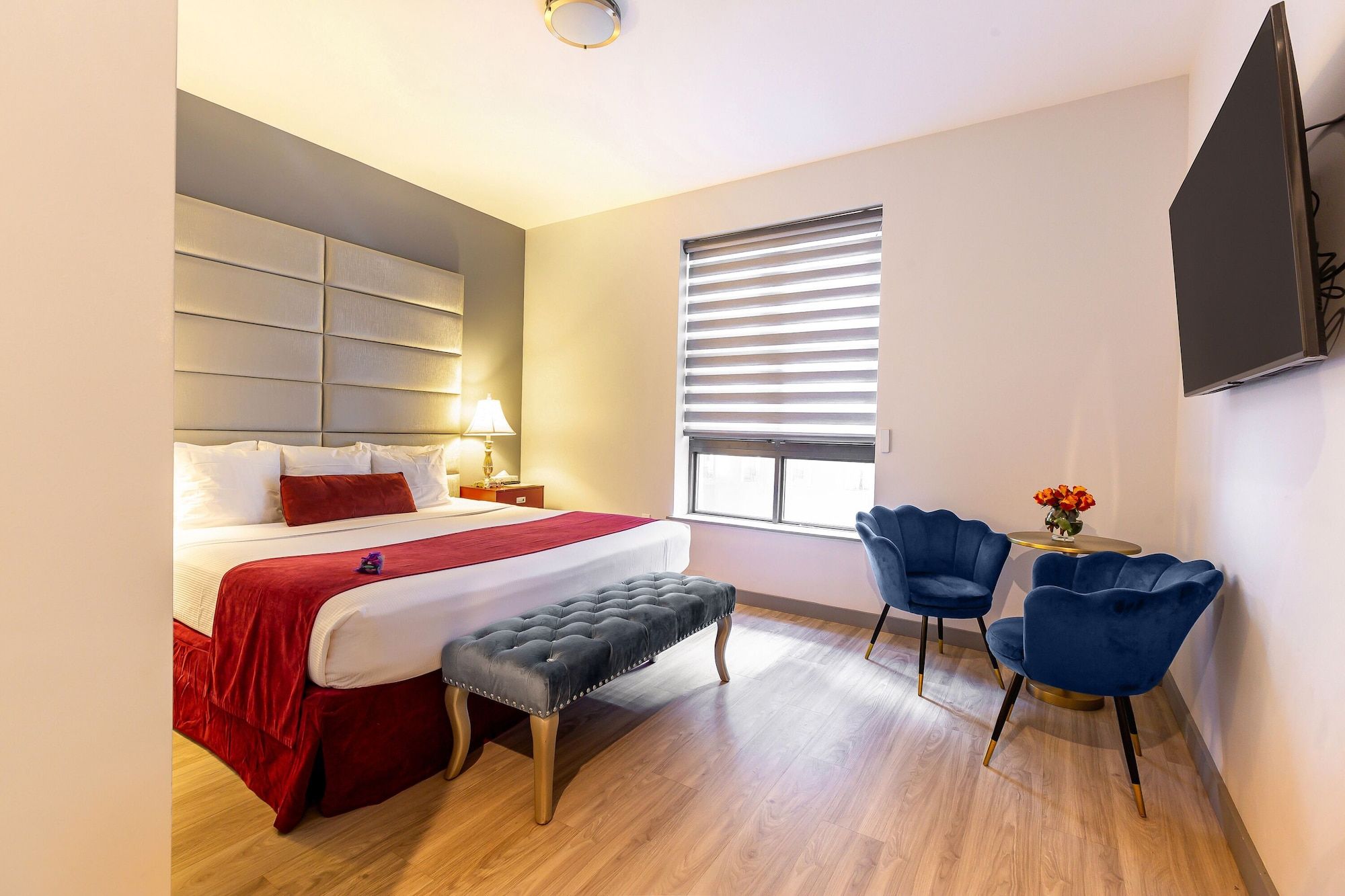 آخر