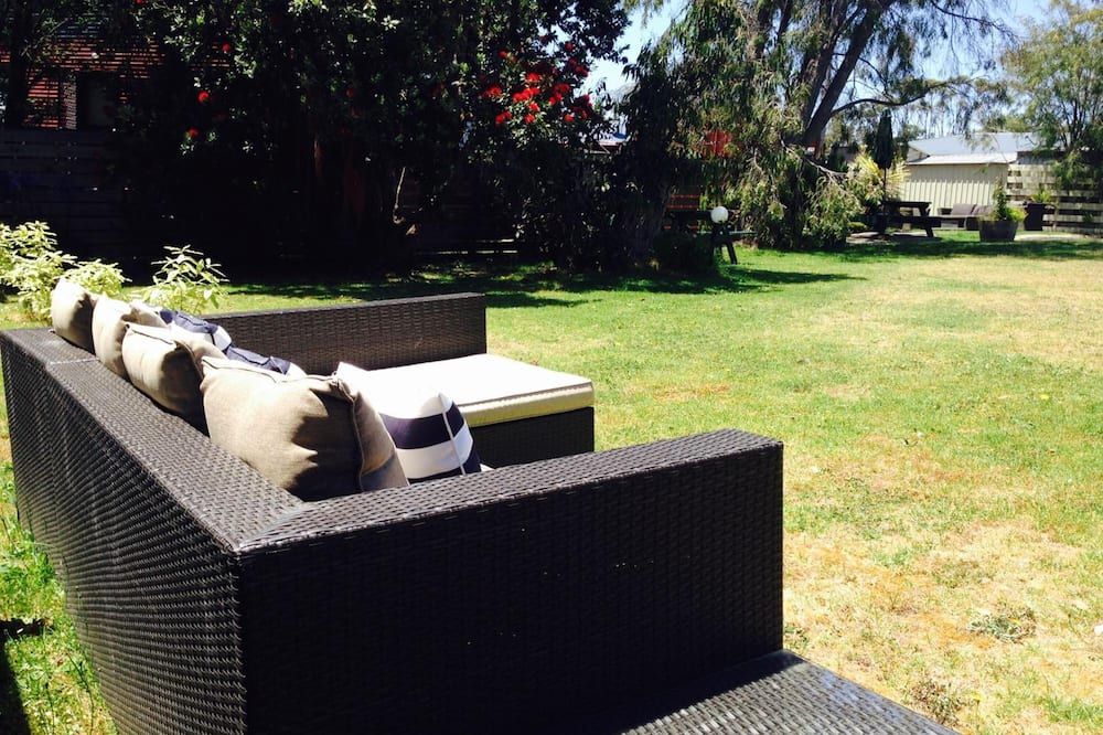 شرفة مرصوفة