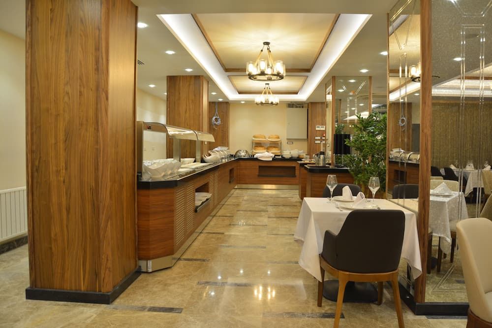 مطعم صورة