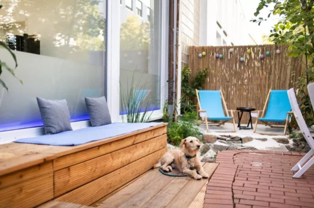 شرفة مرصوفة