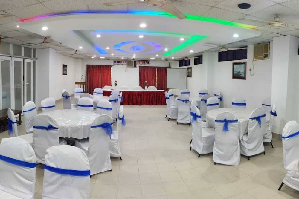 قاعة الولائم