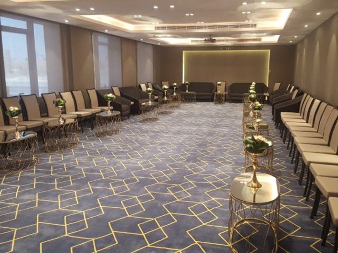 غرفة الاجتماعات