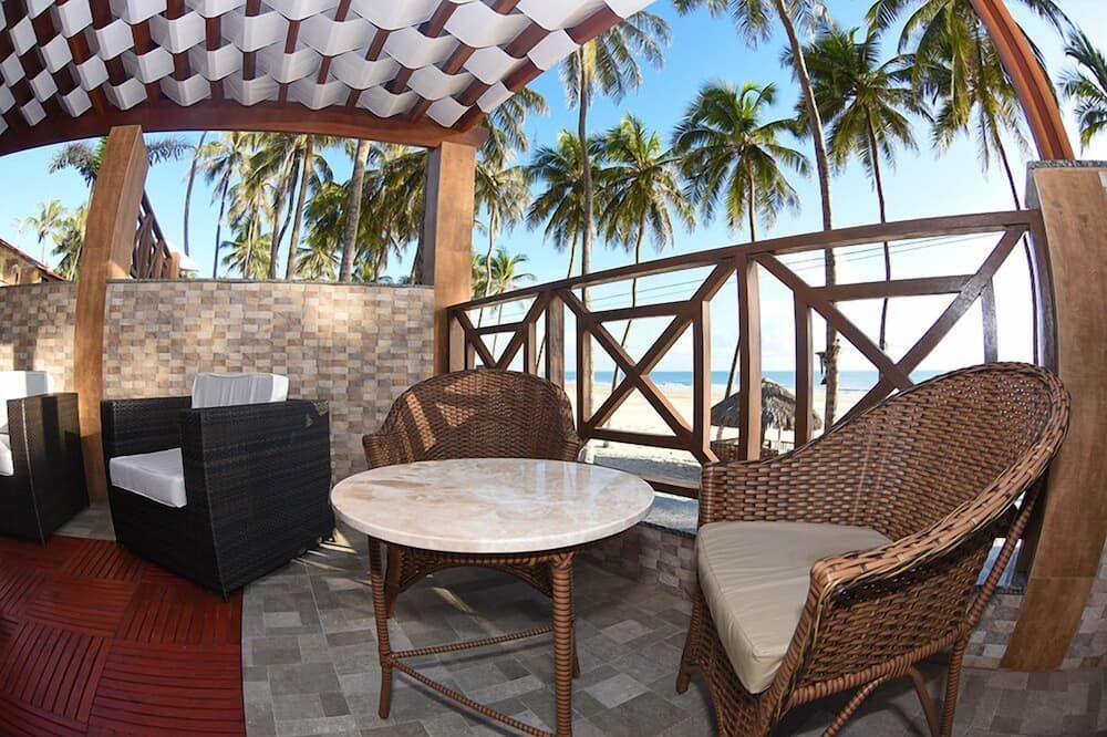 شرفة مرصوفة