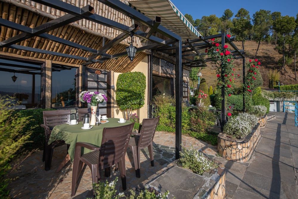 شرفة مرصوفة صورة