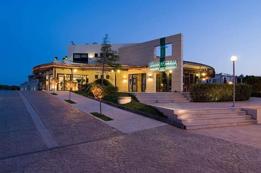 مبنى