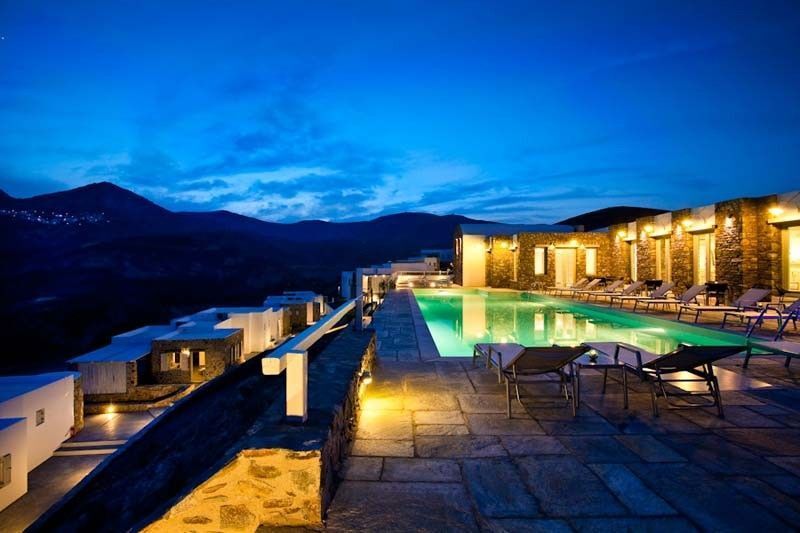 حوض السباحة صورة