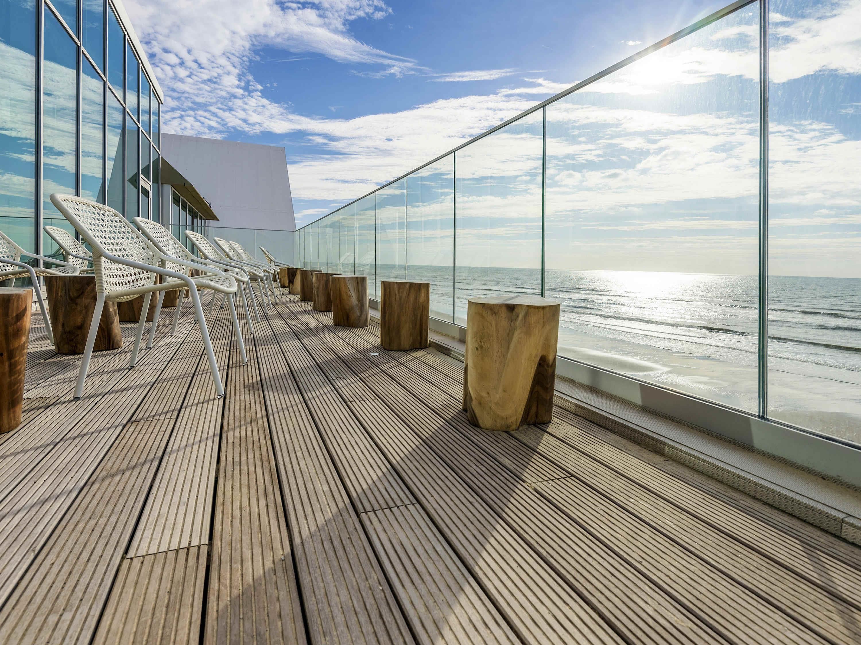 آخر