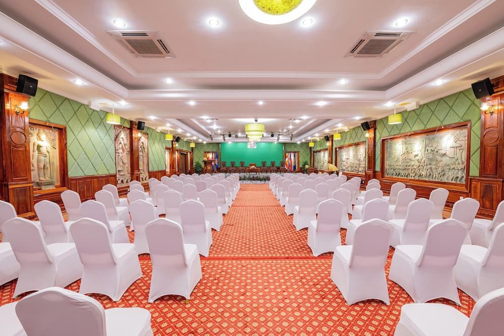 غرفة الاجتماعات